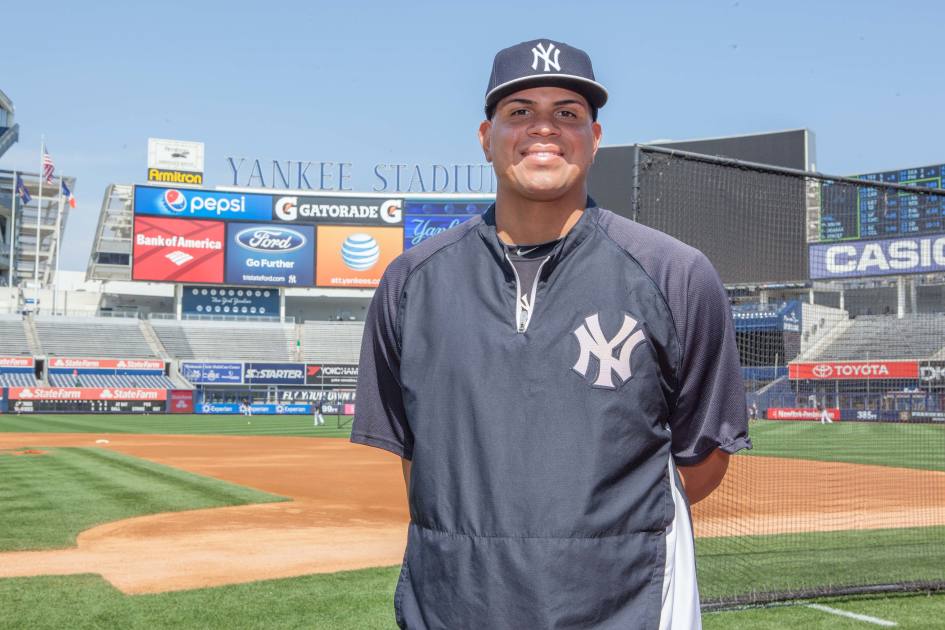 New York Yankees: Dellin Betances to Pitch for Dominican Republic