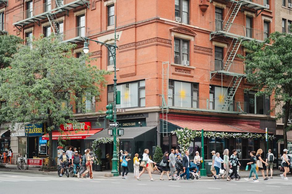 Upper West Side Explore Manhattan Neighborhoods
