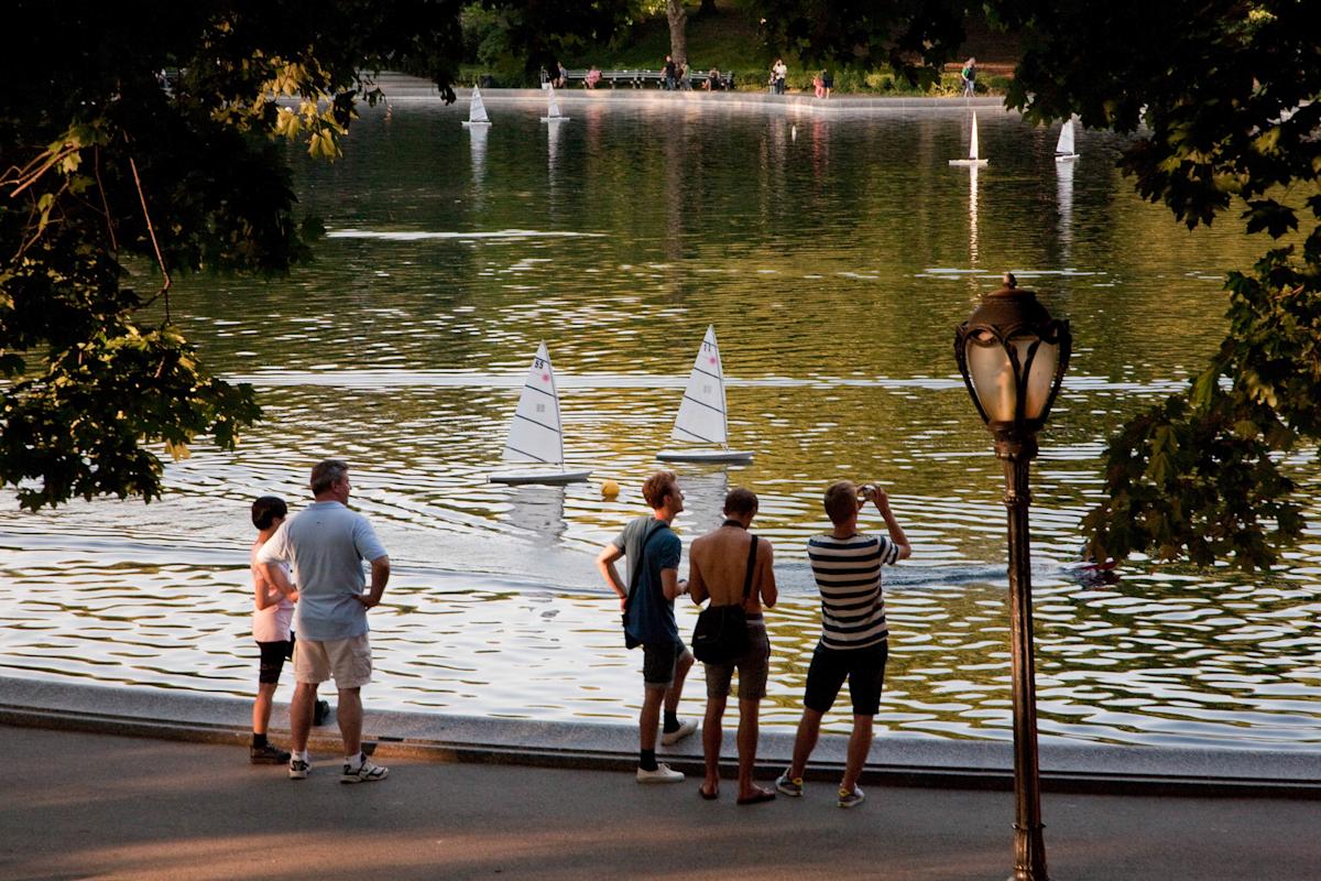 Conservatory Water Garden, 