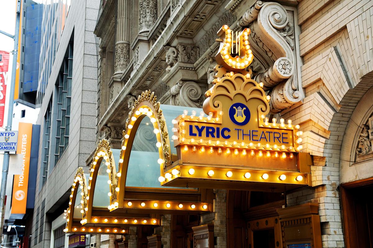 Lyric Theatre, exterior