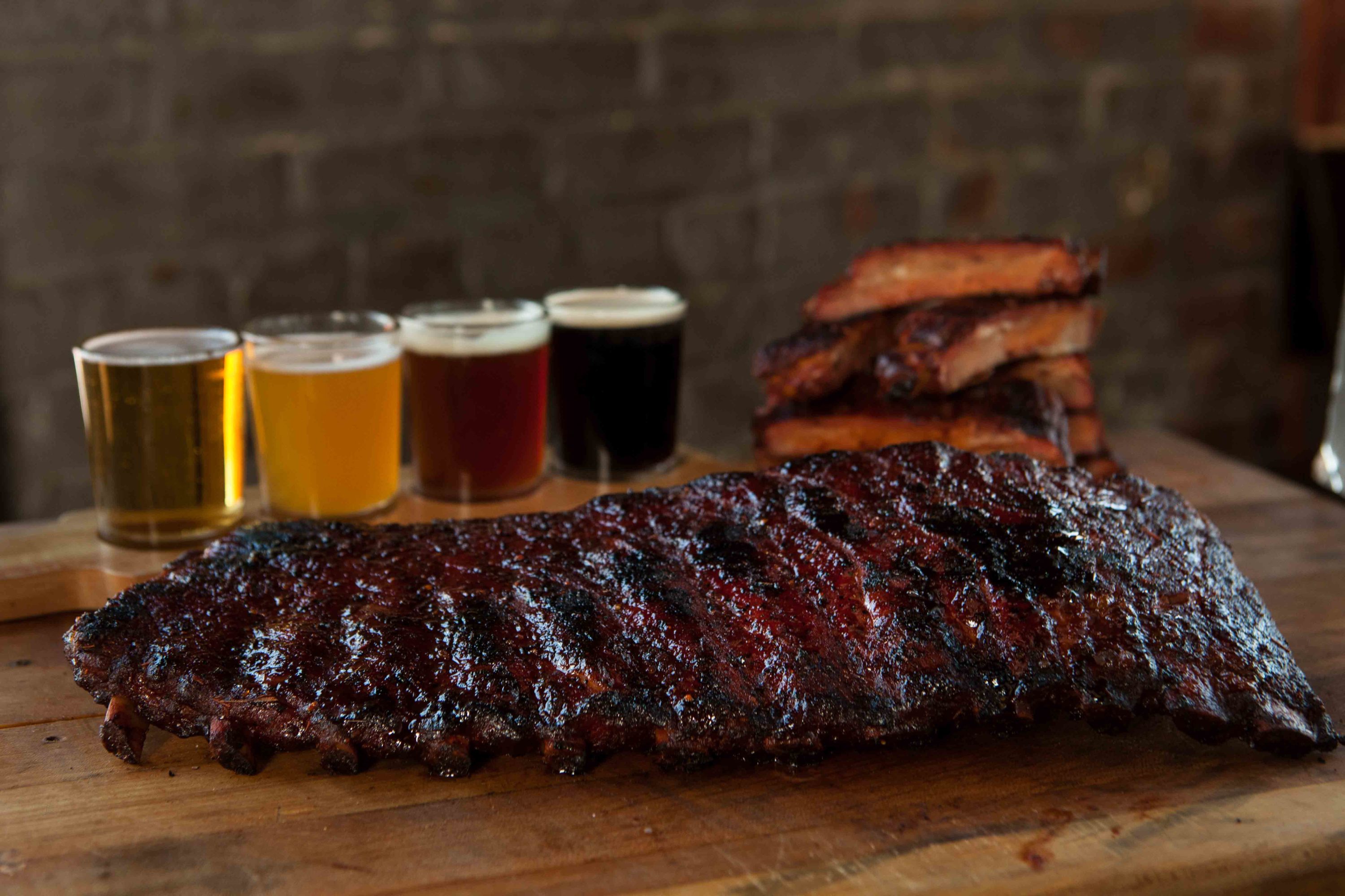 DinosaurBBQ_Food_Ribs_59550D2E-F511-46A1-99C4CE4CEFB80CD0_df266c2c-0e25-4293-b619f149d0f3f794