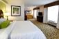 hilton-garden-inn-staten-island-nyc-room-12---king-corner-1-bedroom