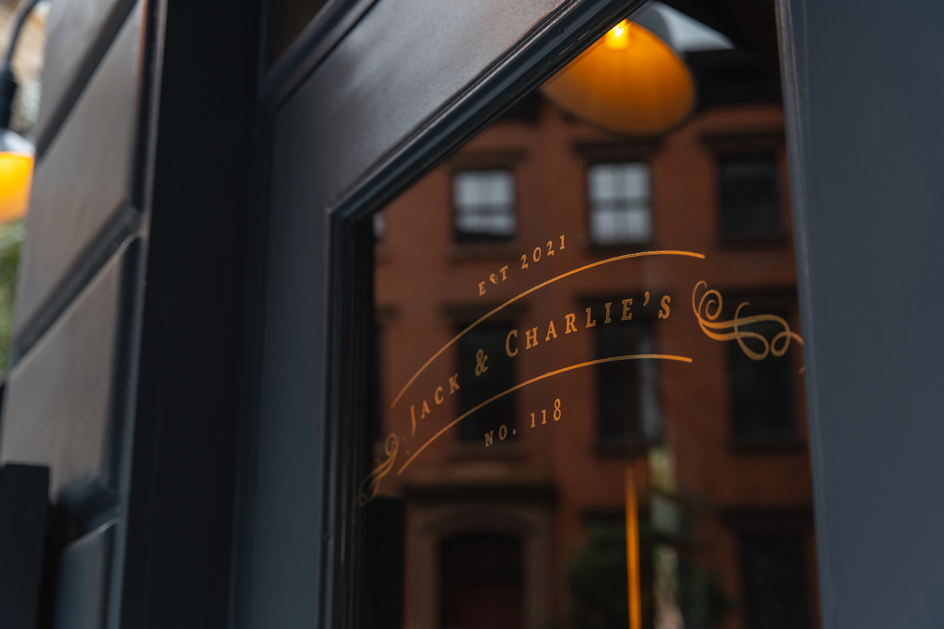 Jack-&-Charlie-s-118-Manhattan-NYC-Photo-Dillon-Burke-6.jpg