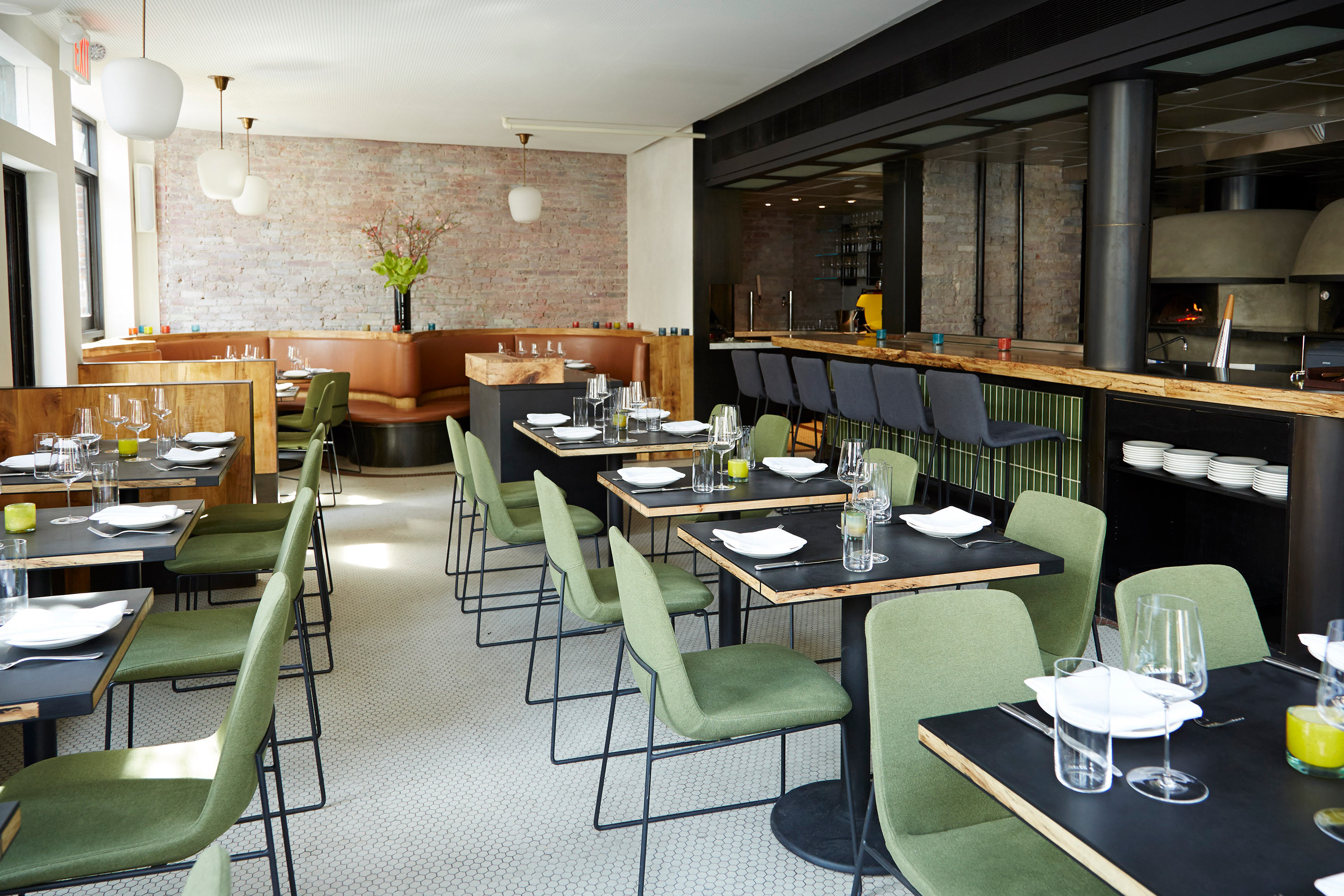 pasquale-jones-little-italy-manhattan-nyc-diningroom-empty_022a