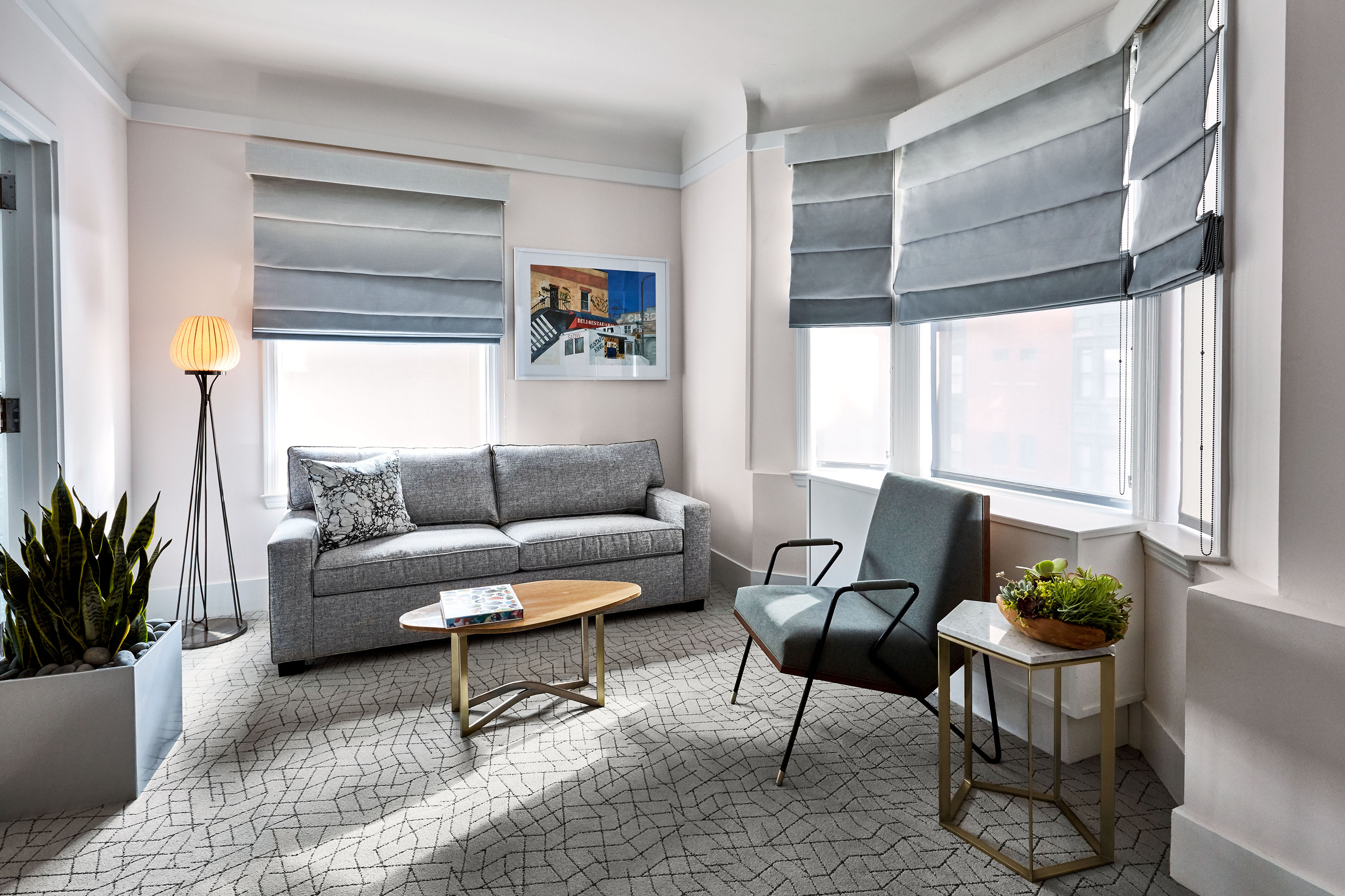 3_james_new_york_nomad_jimmy_suite_living_room