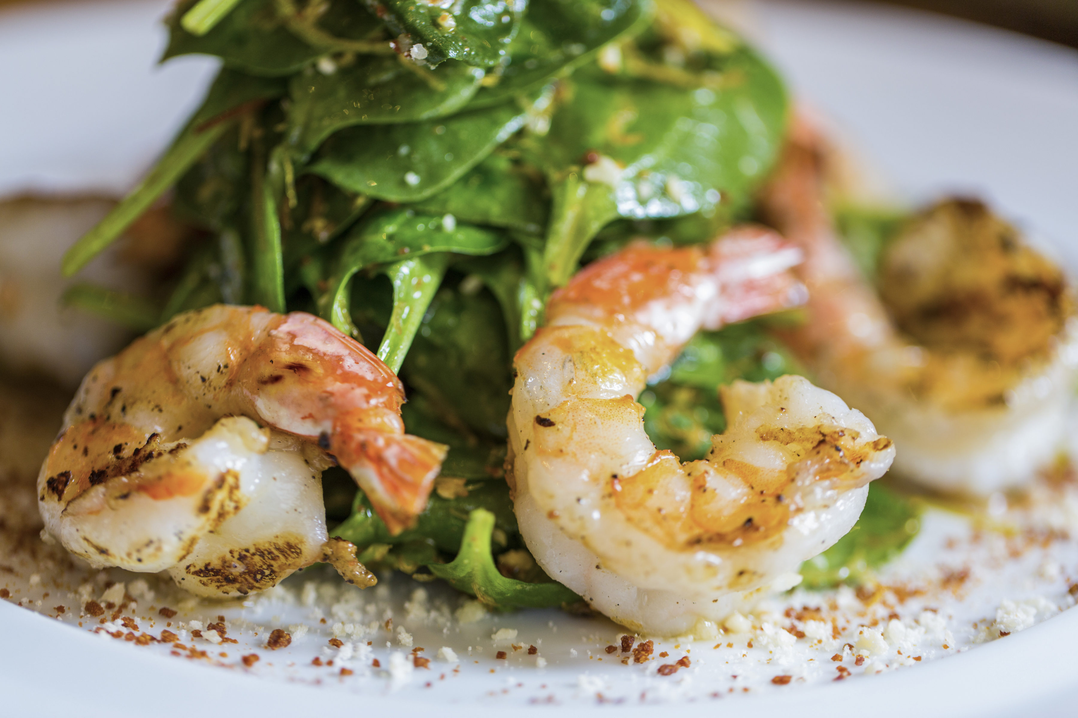 baby_spinach_salad_with_grilled_shrimp