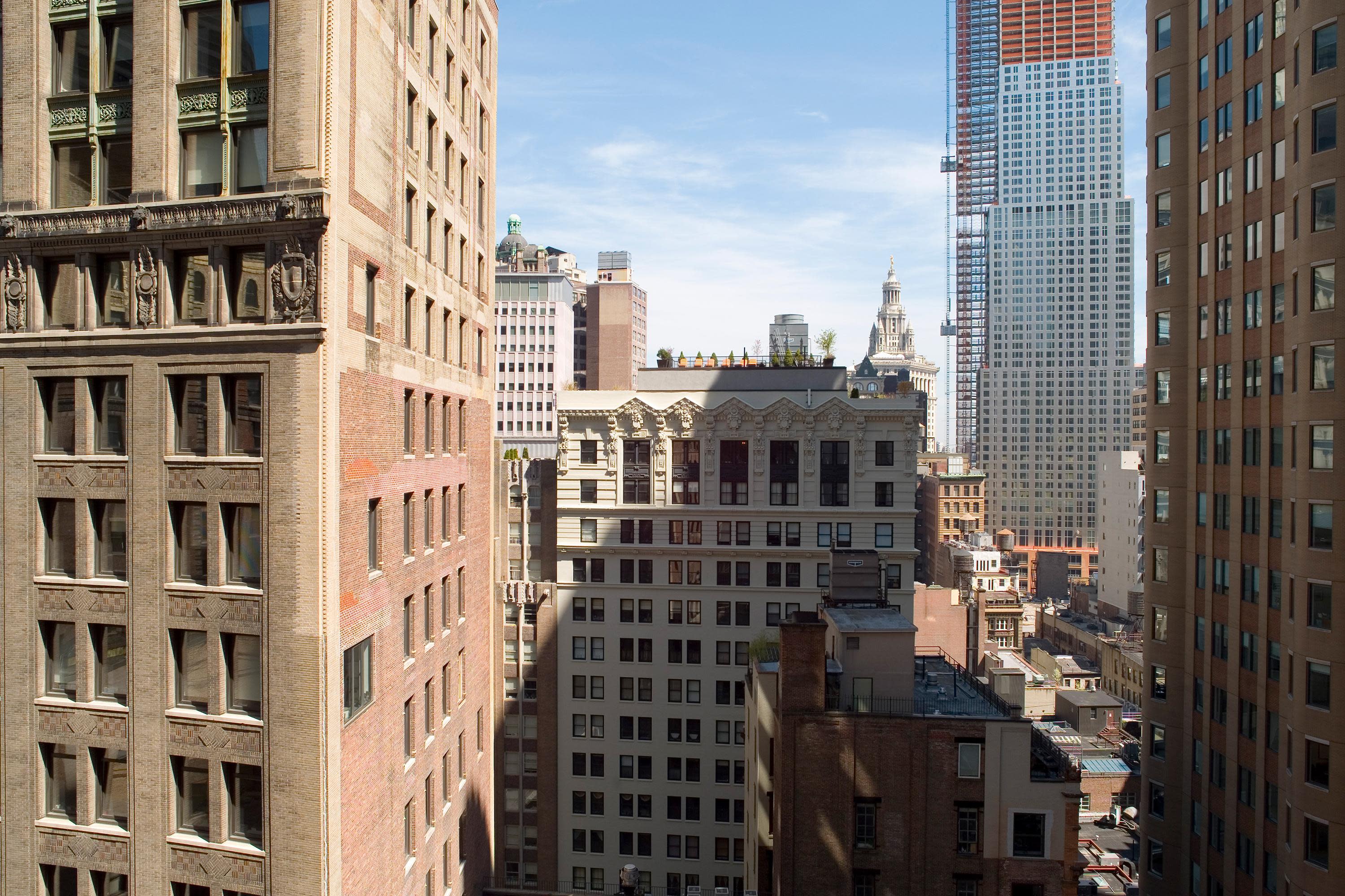 holidayinn_wallst_views01_7cf534b0-5056-a36f-23eec667b626ee3a