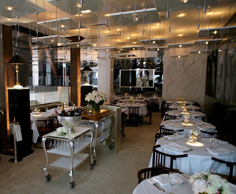 mr_chow_tribeca_dining_2