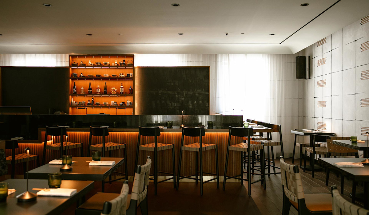 Dish or dining room at Akoya