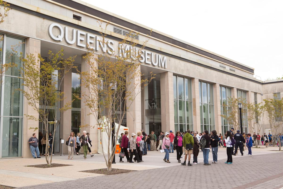 Queen's Museum exterior 