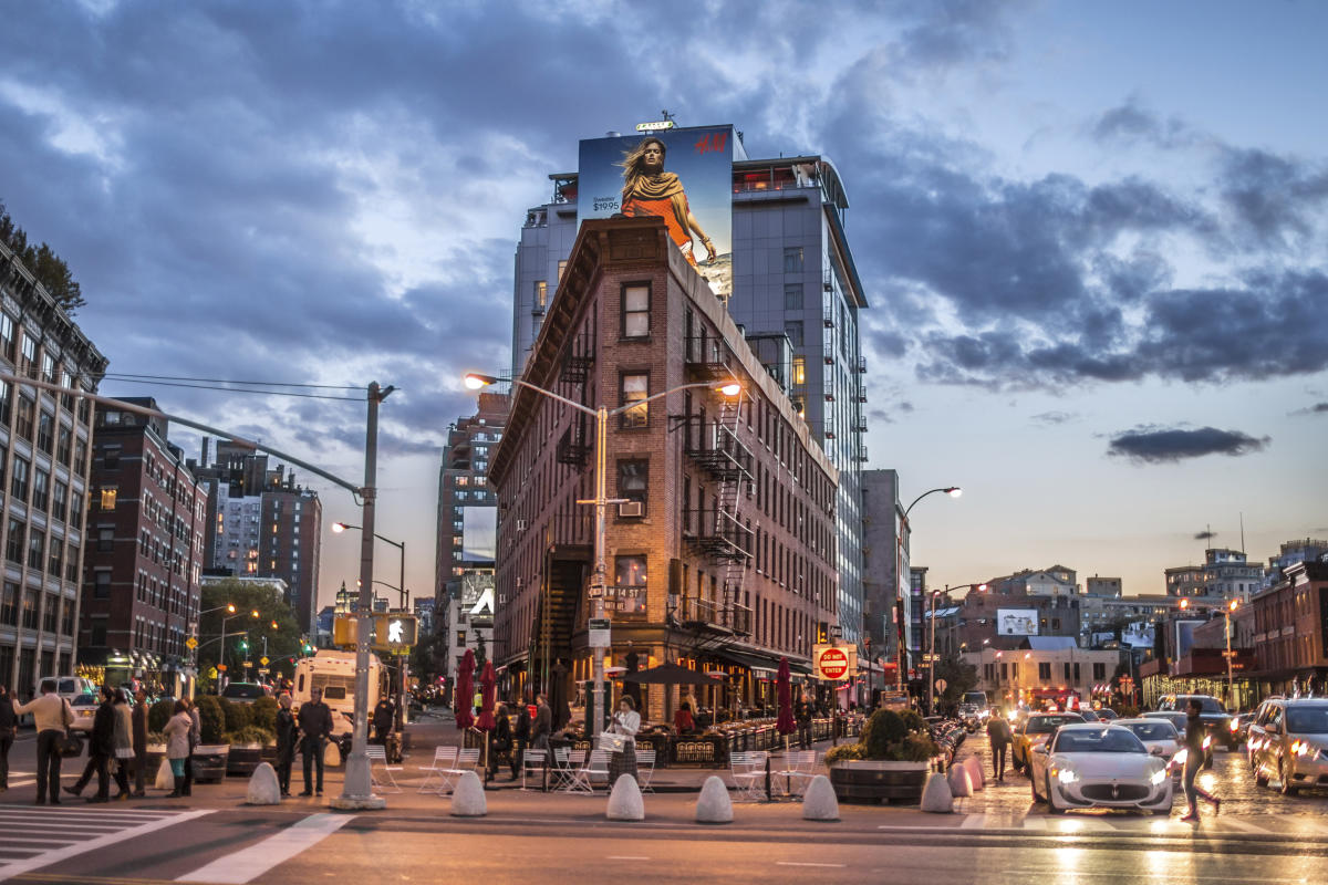 Chelsea neighborhood at dusk