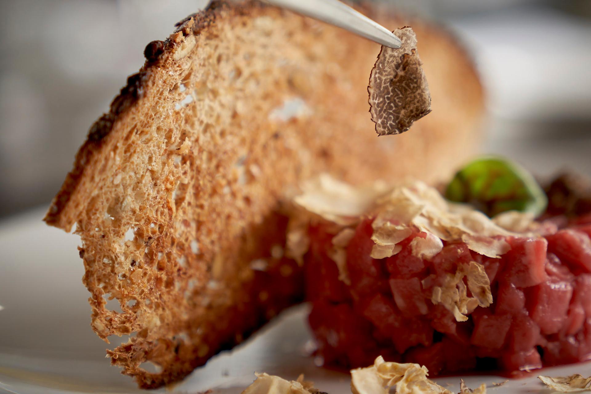 San-Carlo-Osteria-Piemonte-Manhattan-NYC-Photo-Courtesy-Osteria-Piemonte-Corp-5.jpg