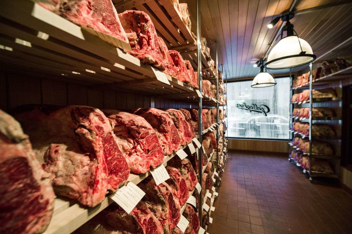 Gallaghers steakhouse meat locker in midtown manhattan 