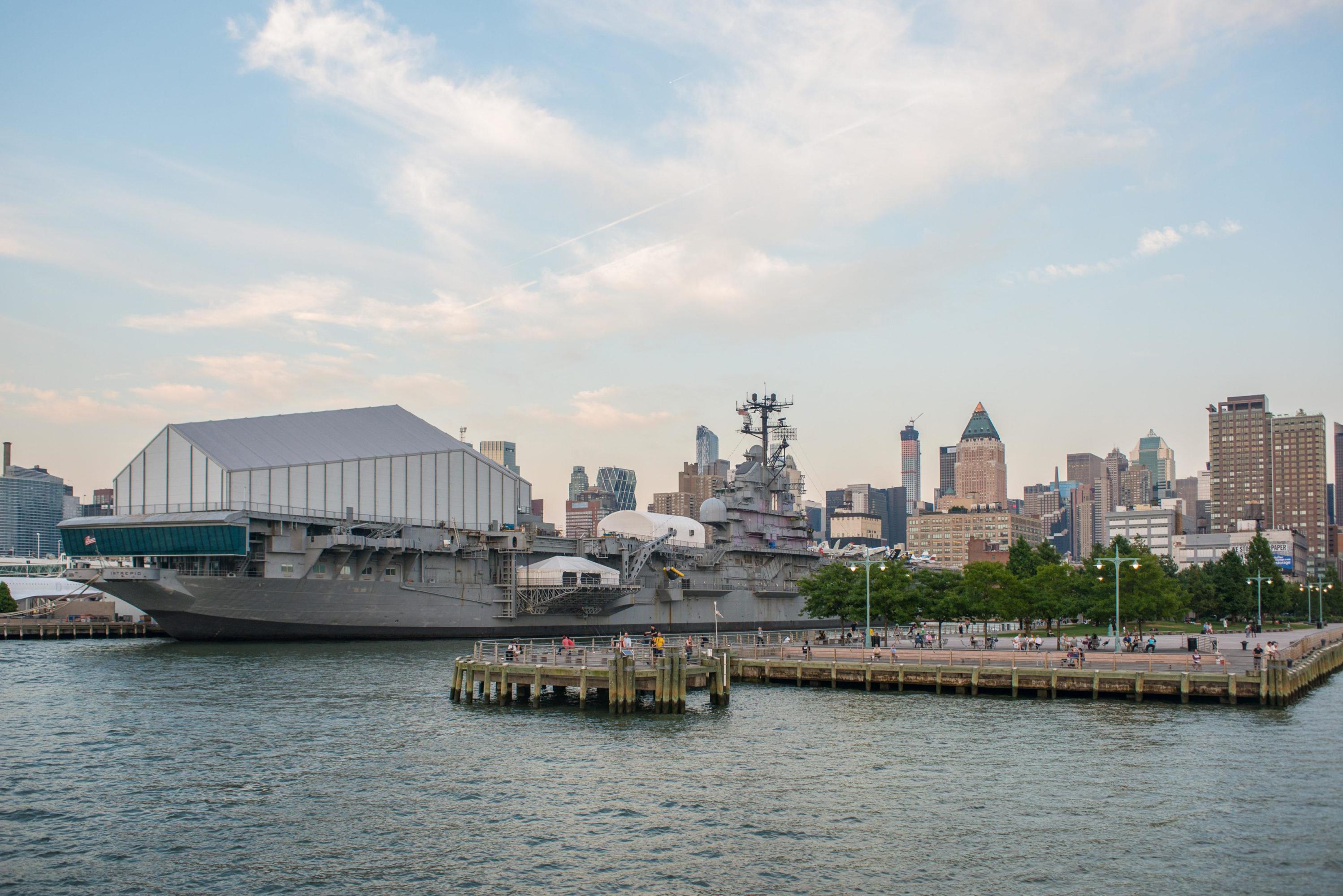 theintrepid_julienneschaer_008-2_7b6520a5-5056-a36f-236264567ca27ff8