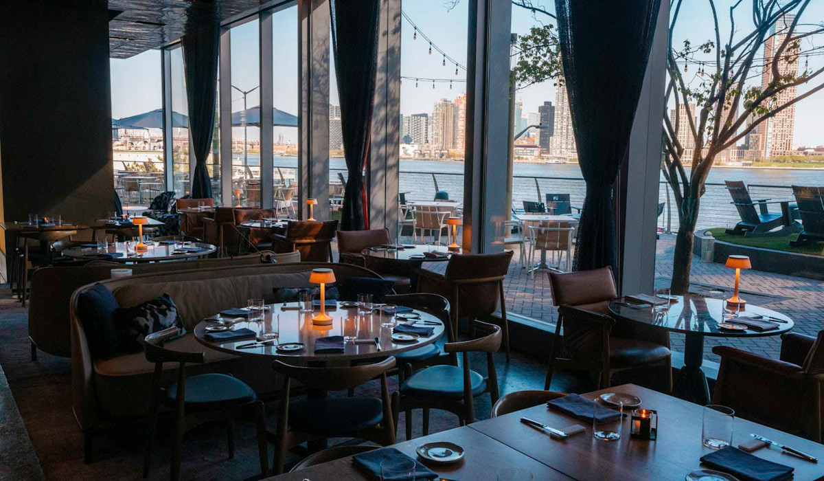 Dish or dining room at Riverpark