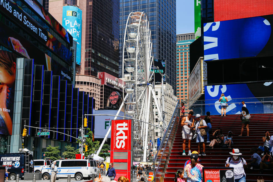 Times Square Redevelopment Is Complete - The New York Times