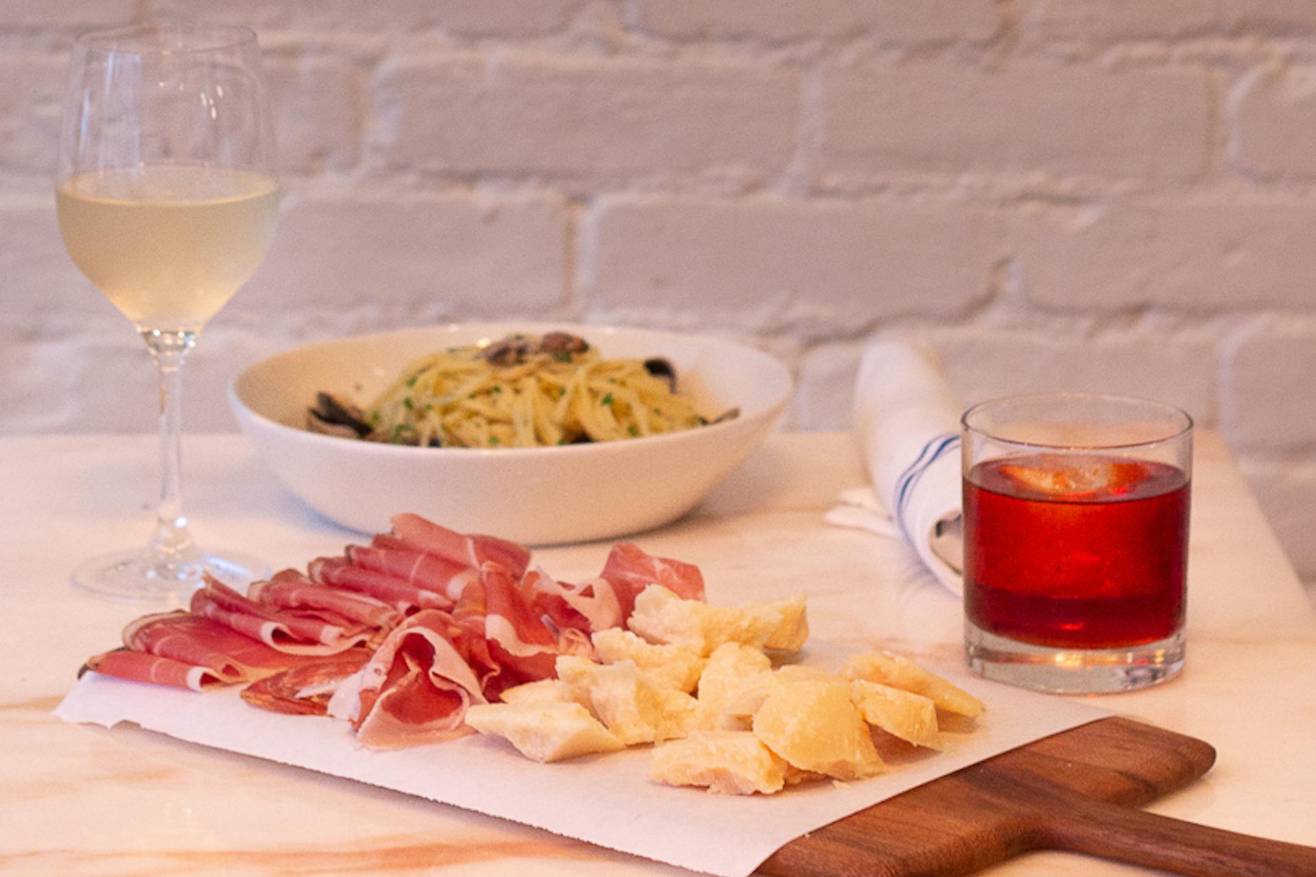 compressed-longo-bros-hells-kitchen-manhattan-nyc-courtesy.jpg