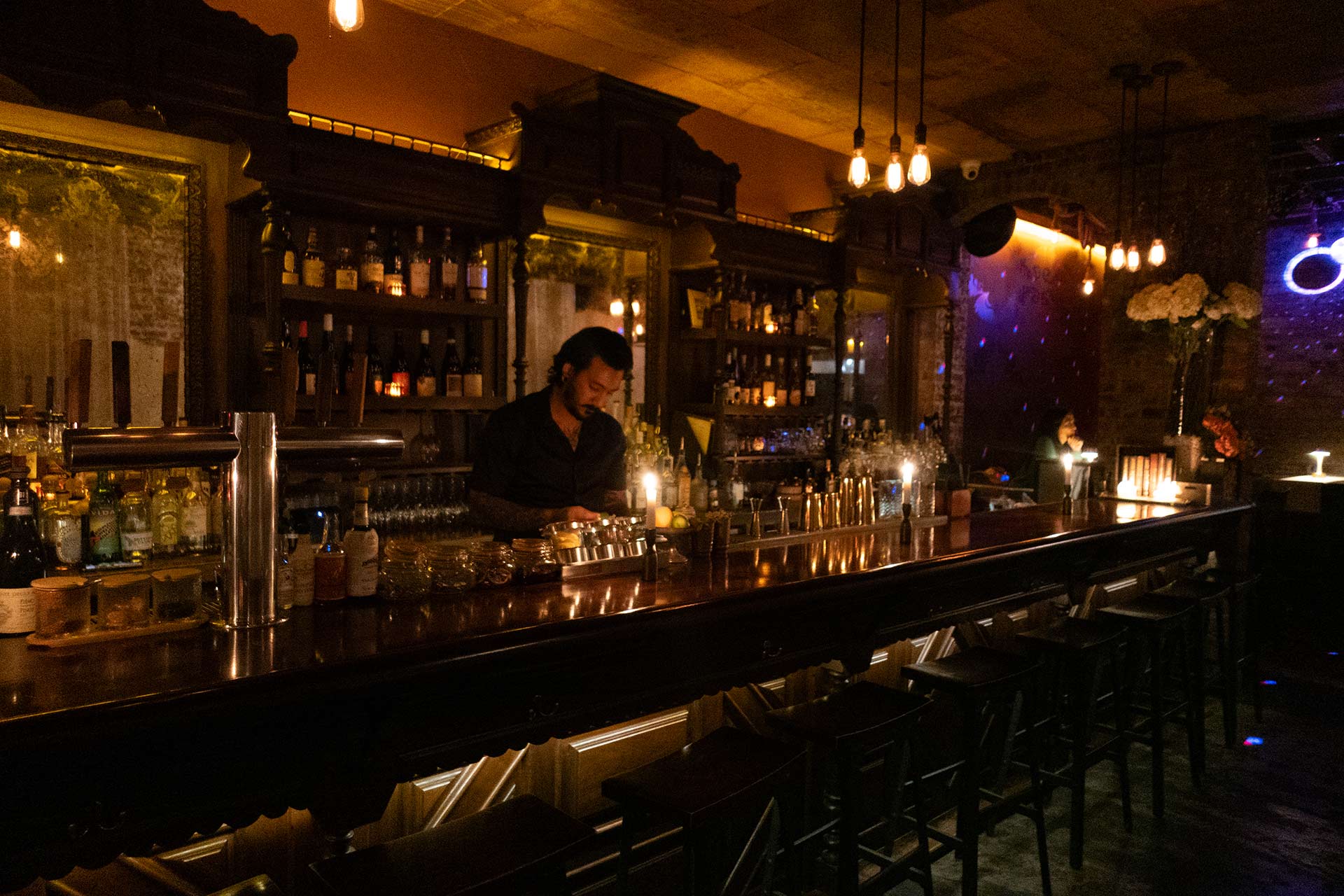 Diwine-Astoria-Queens-NYC-Courtesy-2.jpg