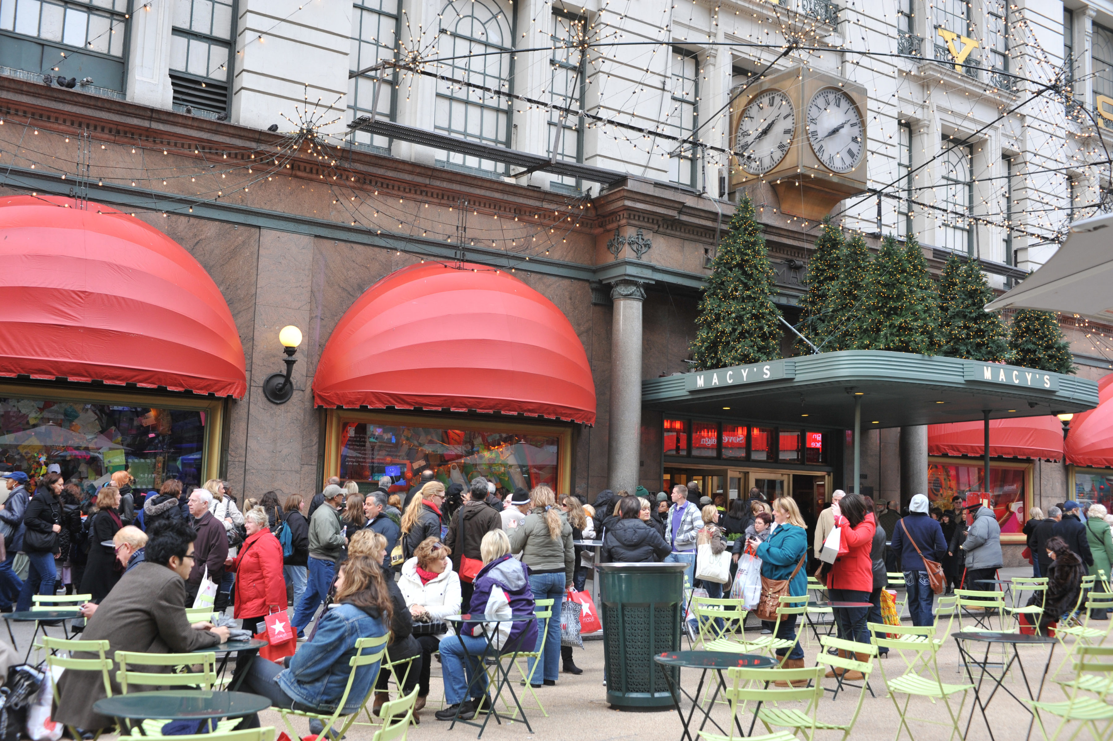 macys-_julienneschaer_065