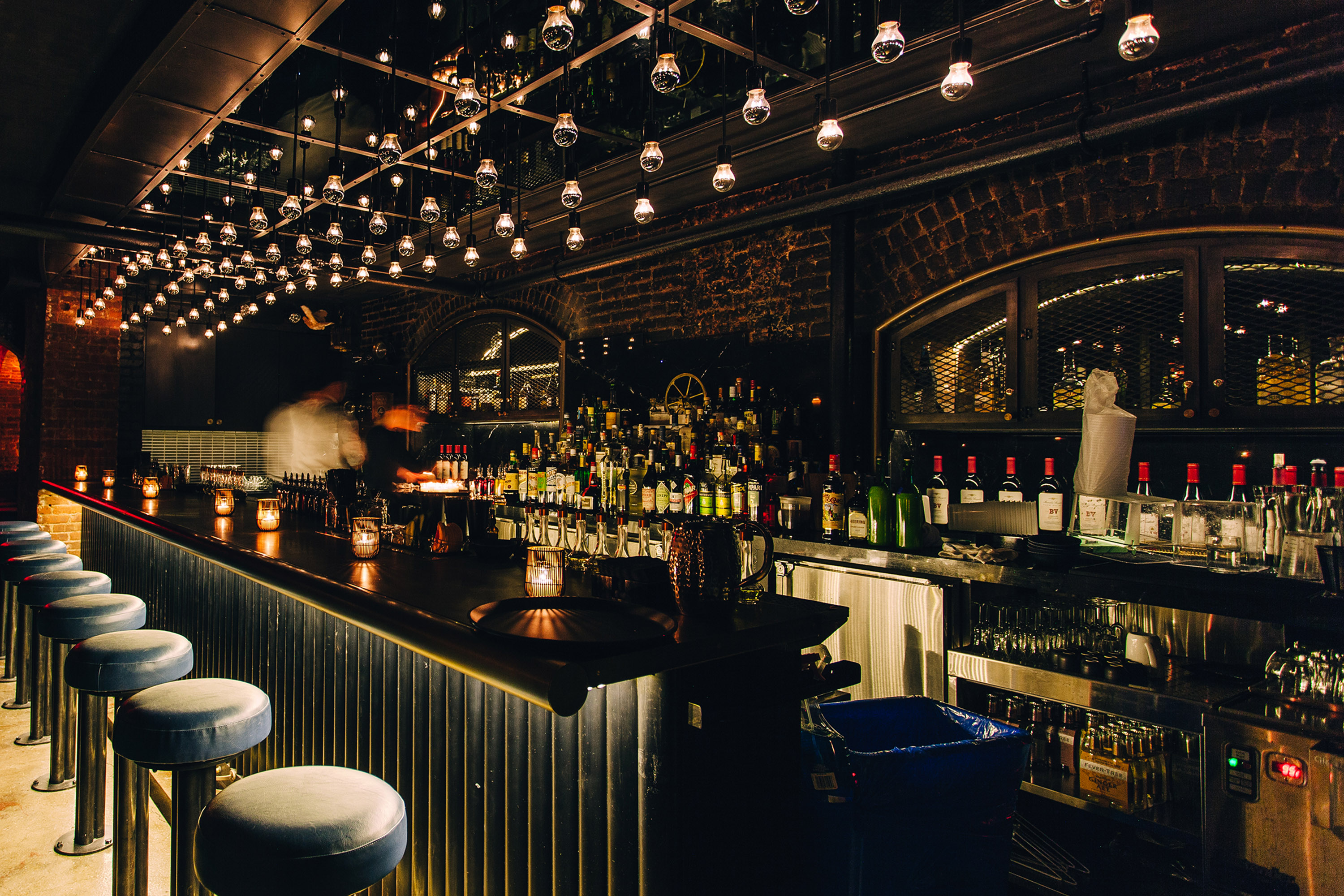 What is a Speakeasy Bar Today?, Lucky's Lounge