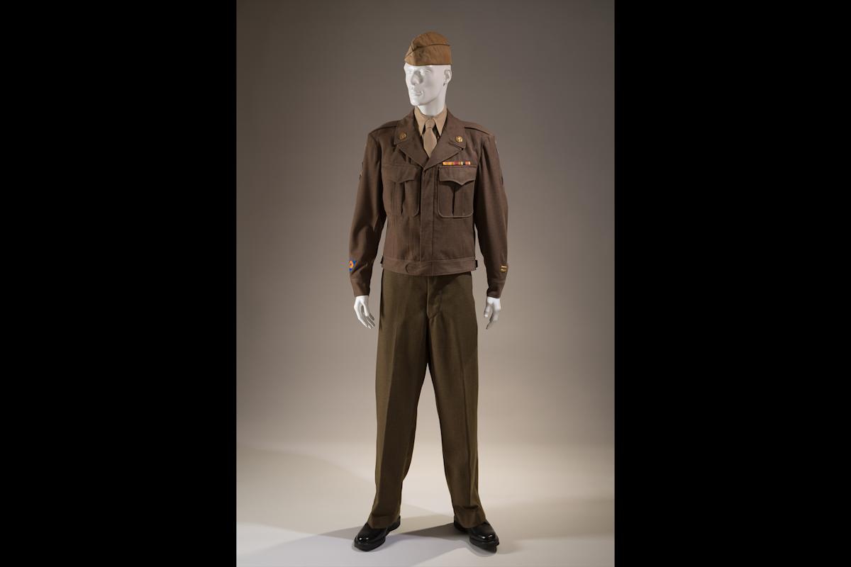 Man&#039;s WWII U.S Army Corps Uniform, green wool, cotton, metal, 1945, USA, gift of Mary Jane Pool