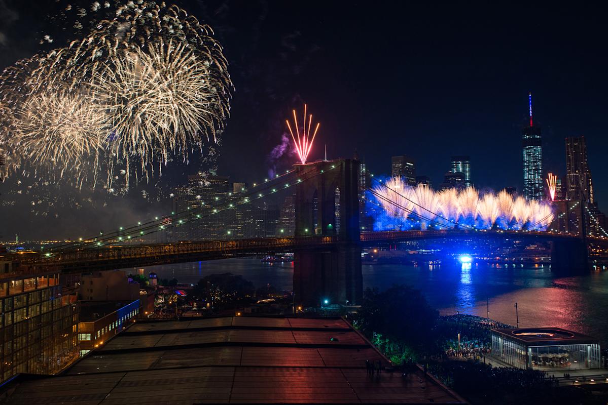 macysfourthofjulyfireworks_julienneschaer_015_(1)