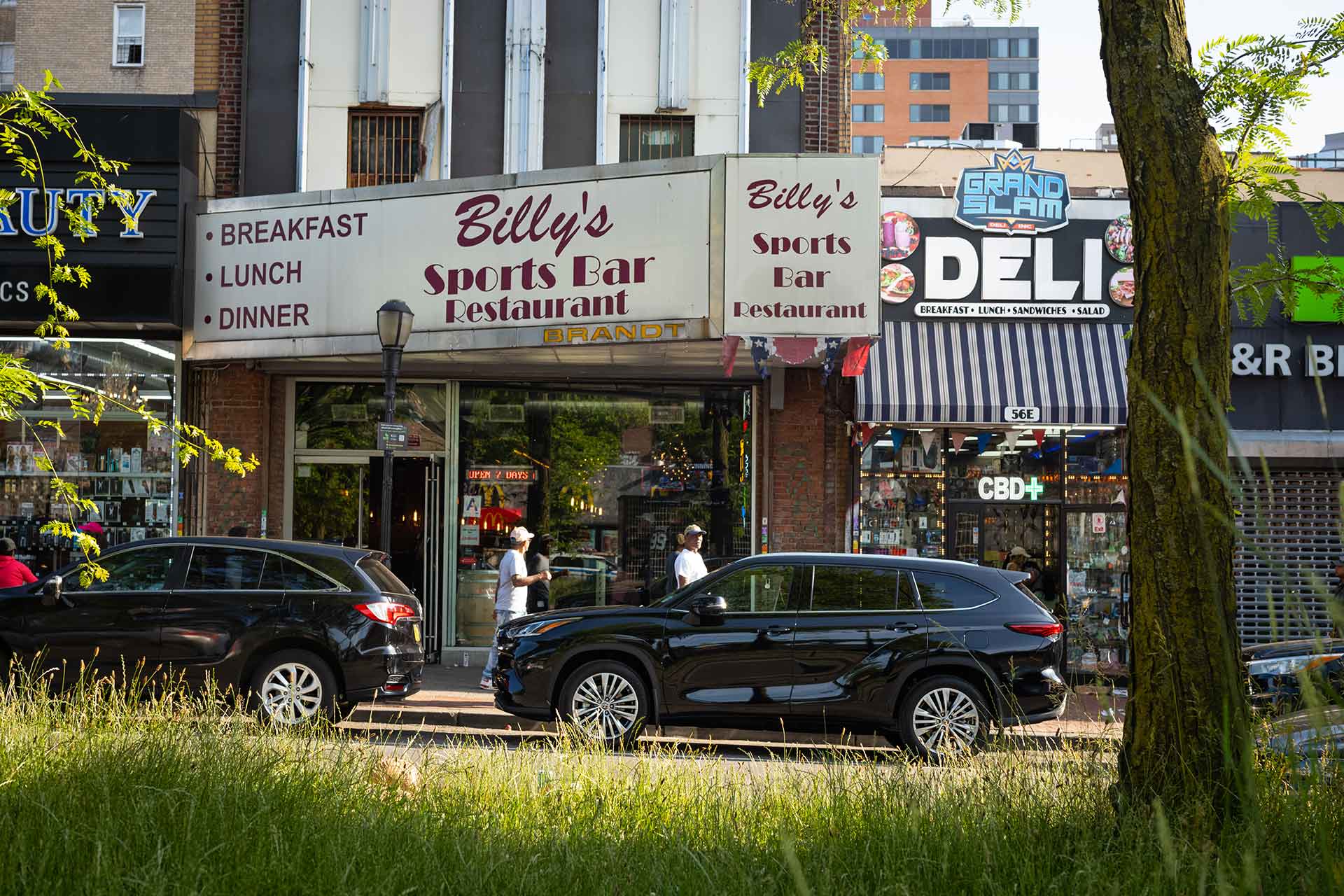 Billys-Concourse-Bronx-NYC-Photo-Edwin-Torres-2.jpg