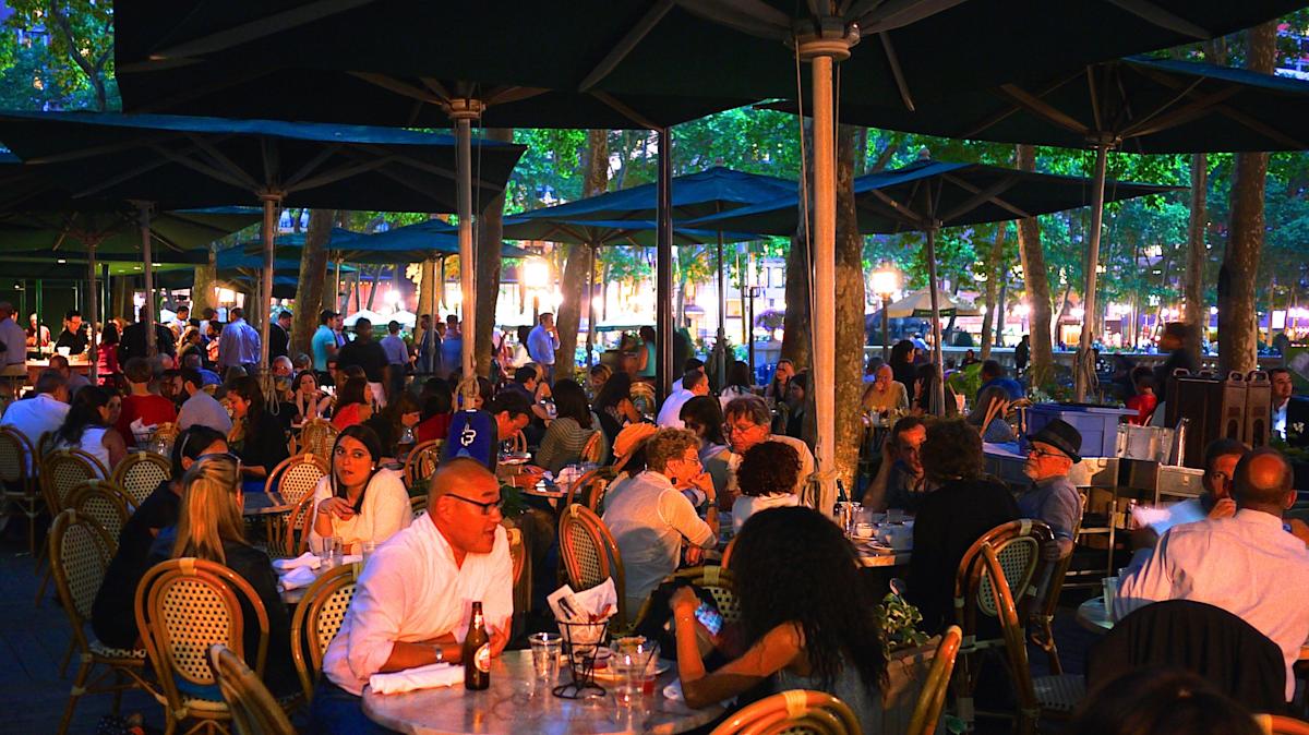 Outdoor dining at Bryant Park Grill in Manhattan at night