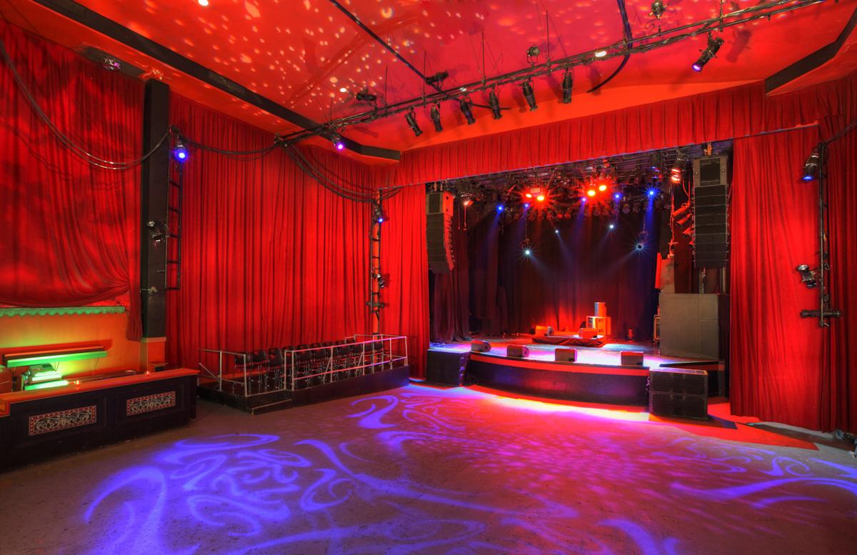 Gramercy Theatre stage in Manhattan, NYC