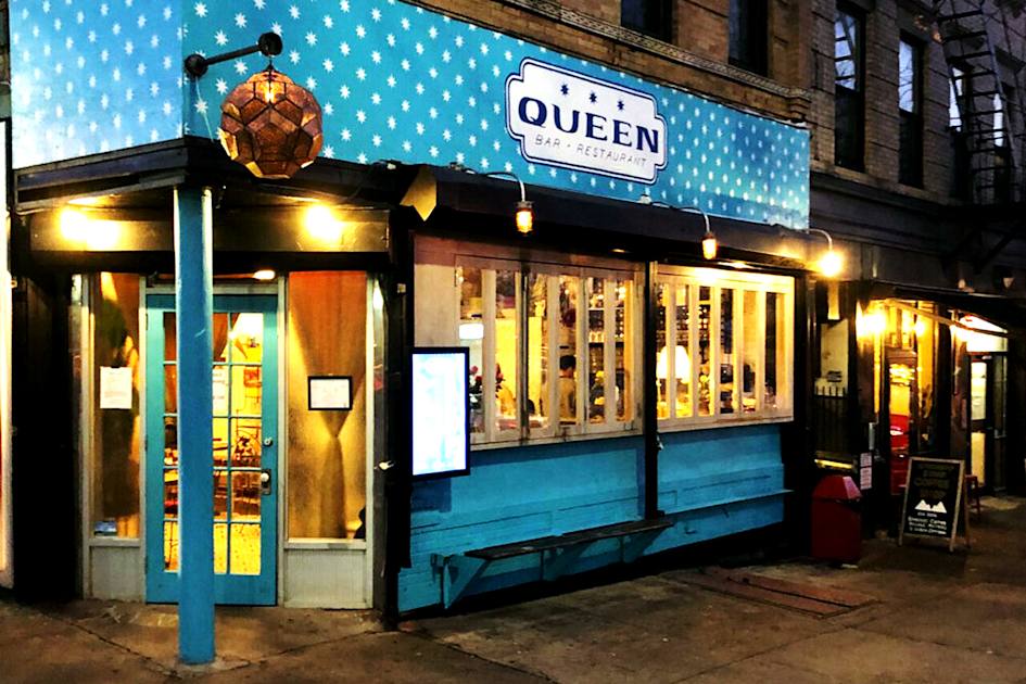 Queen Bar & Restaurant in Bushwick NYC Tourism