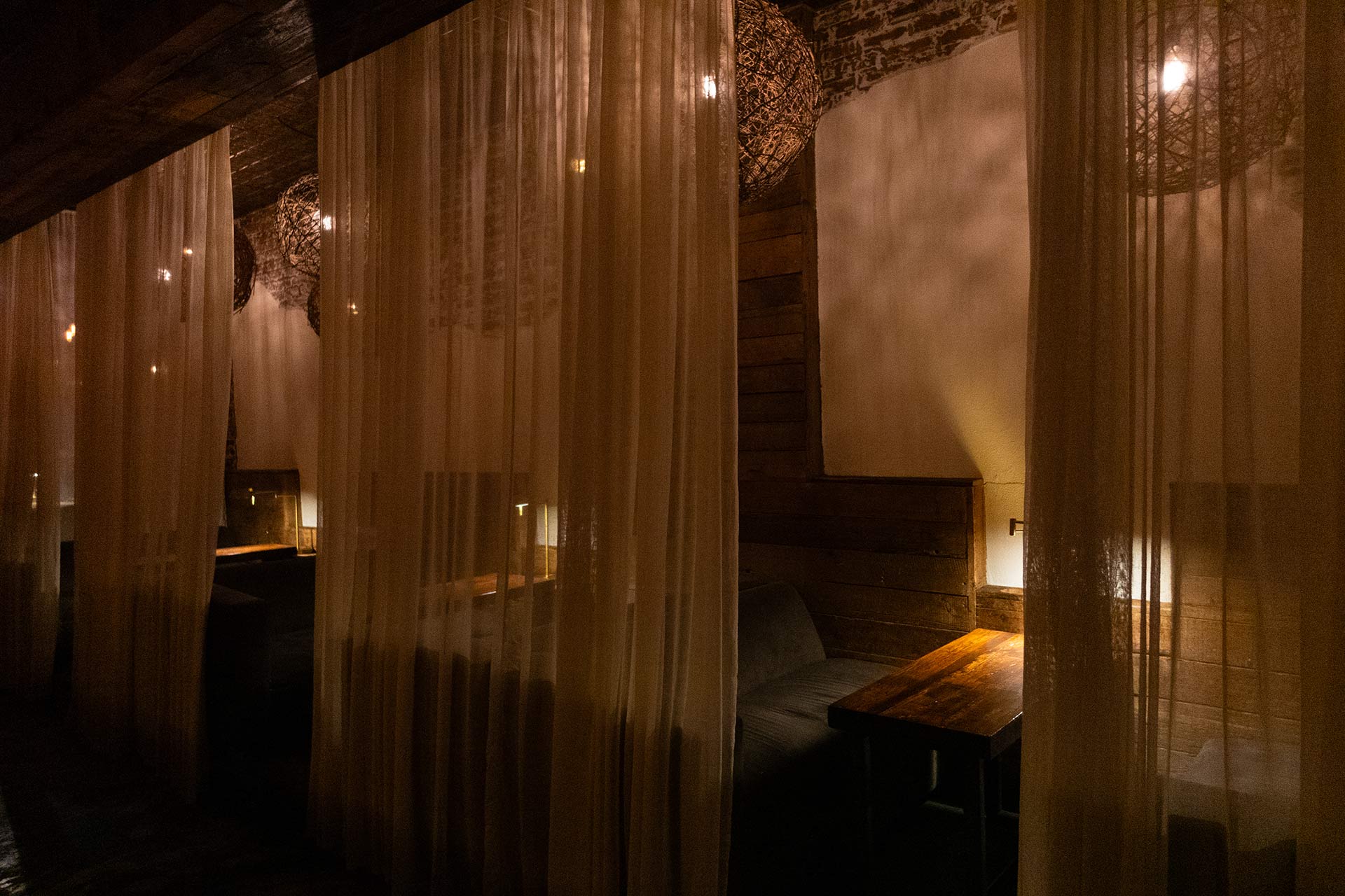 Diwine-Astoria-Queens-NYC-Courtesy.jpg