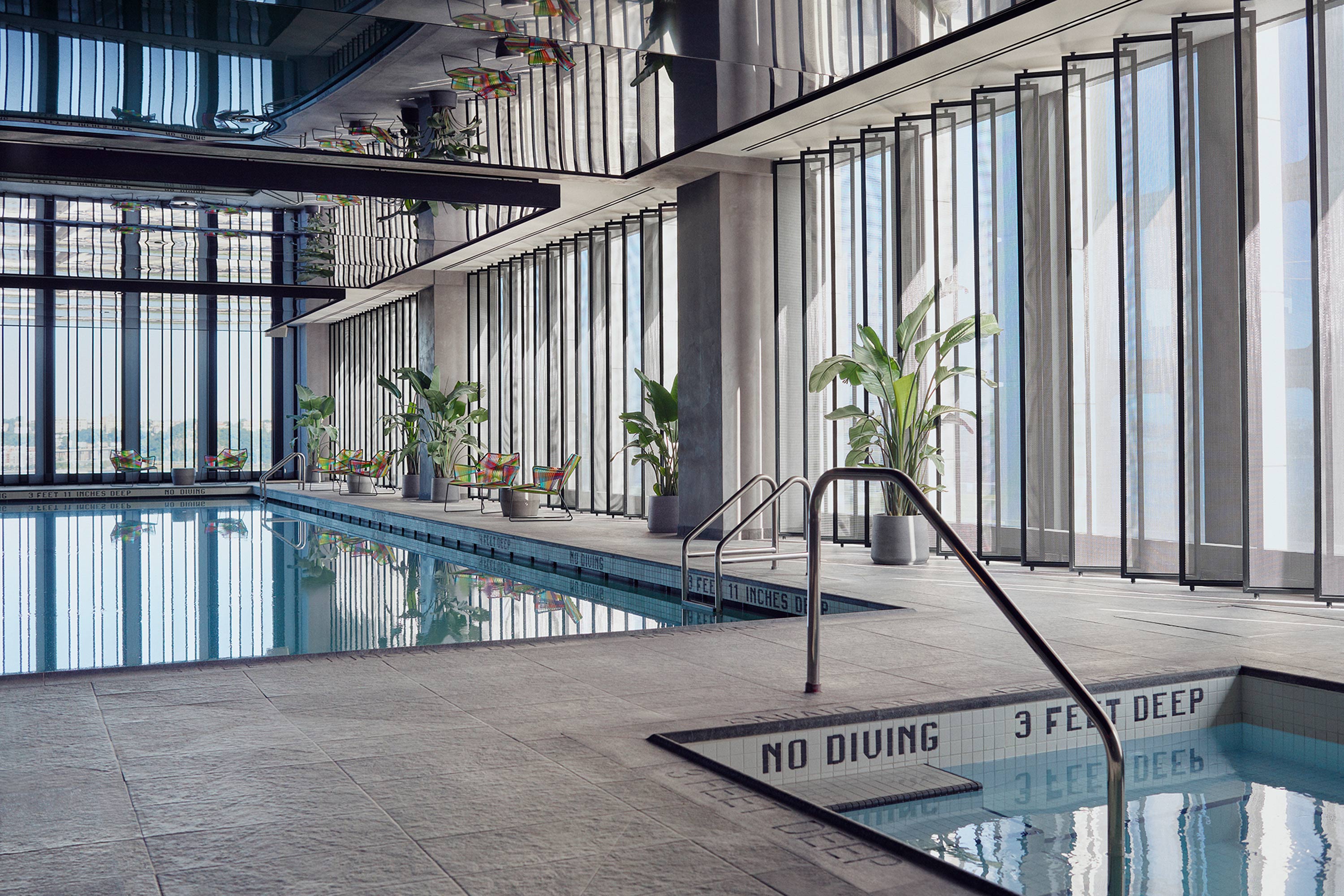 equinox-hotel-hudson-yards-manhattan-nyc-equinox-hudson-yards_indoorpool