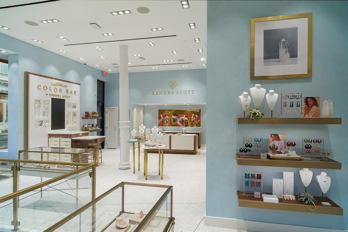 Kendra Scott, interior