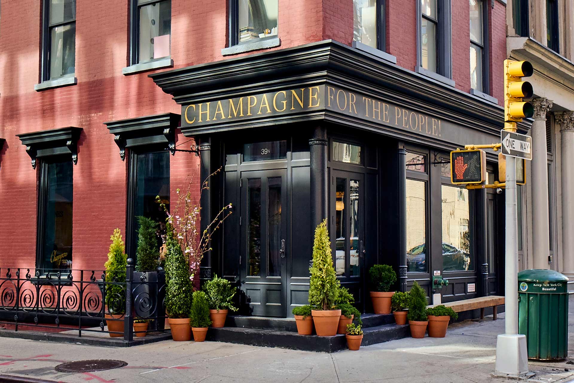 Champers-Social-Club-Manhattan-NYC-Courtesy-4.jpg