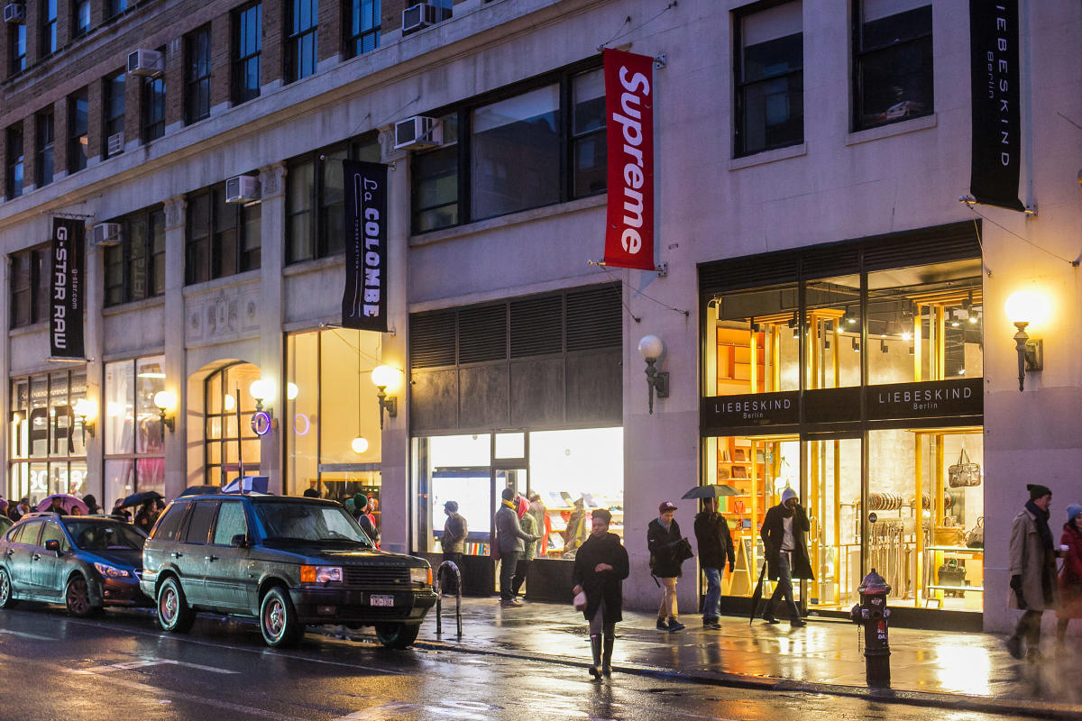 Supreme Makes Its Move from Fairfax Ave. to Sunset Strip - The New
