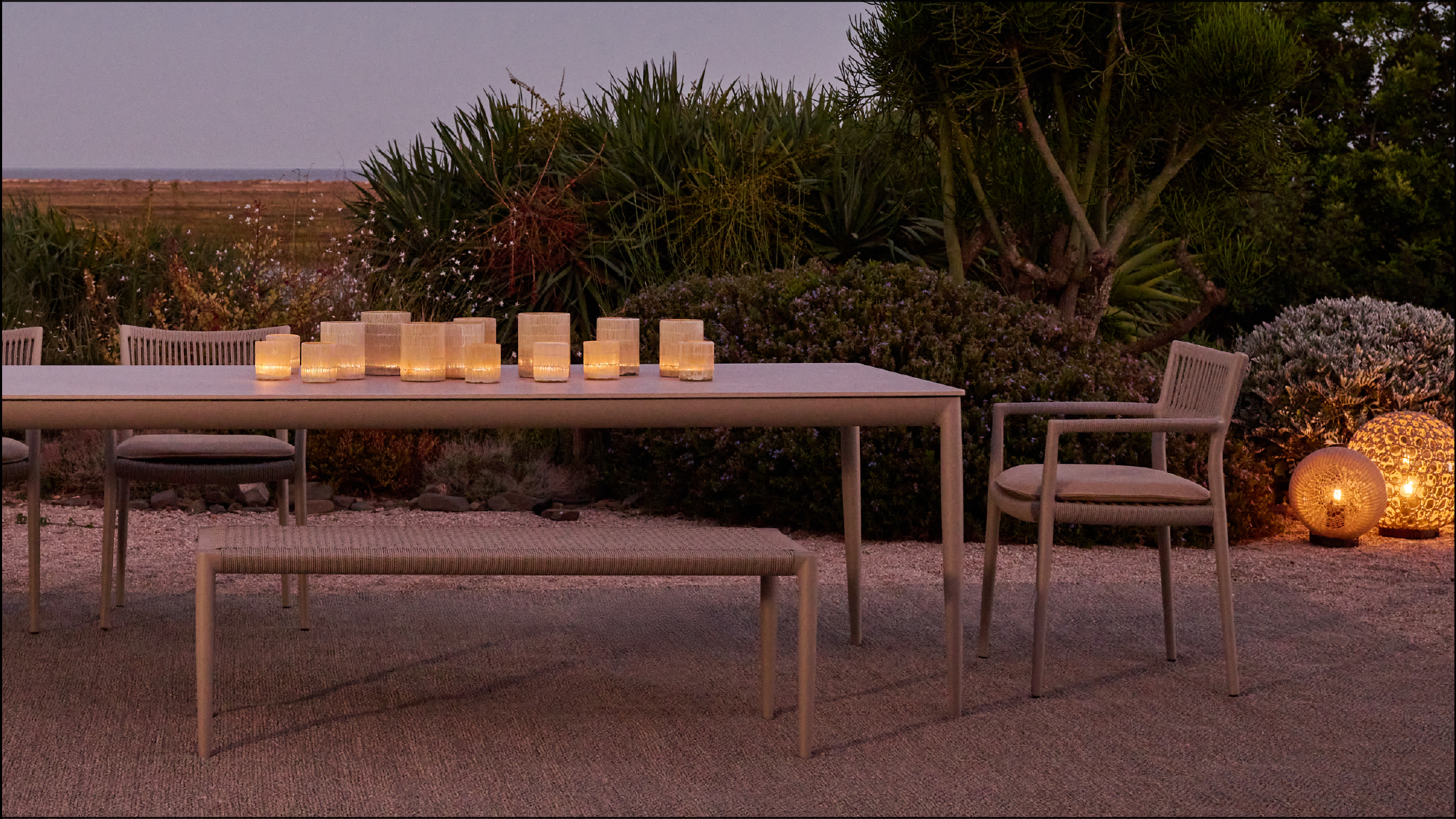  Nagomi dining table, bench, armchair