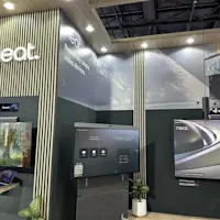 Neat stand with a Neat Board