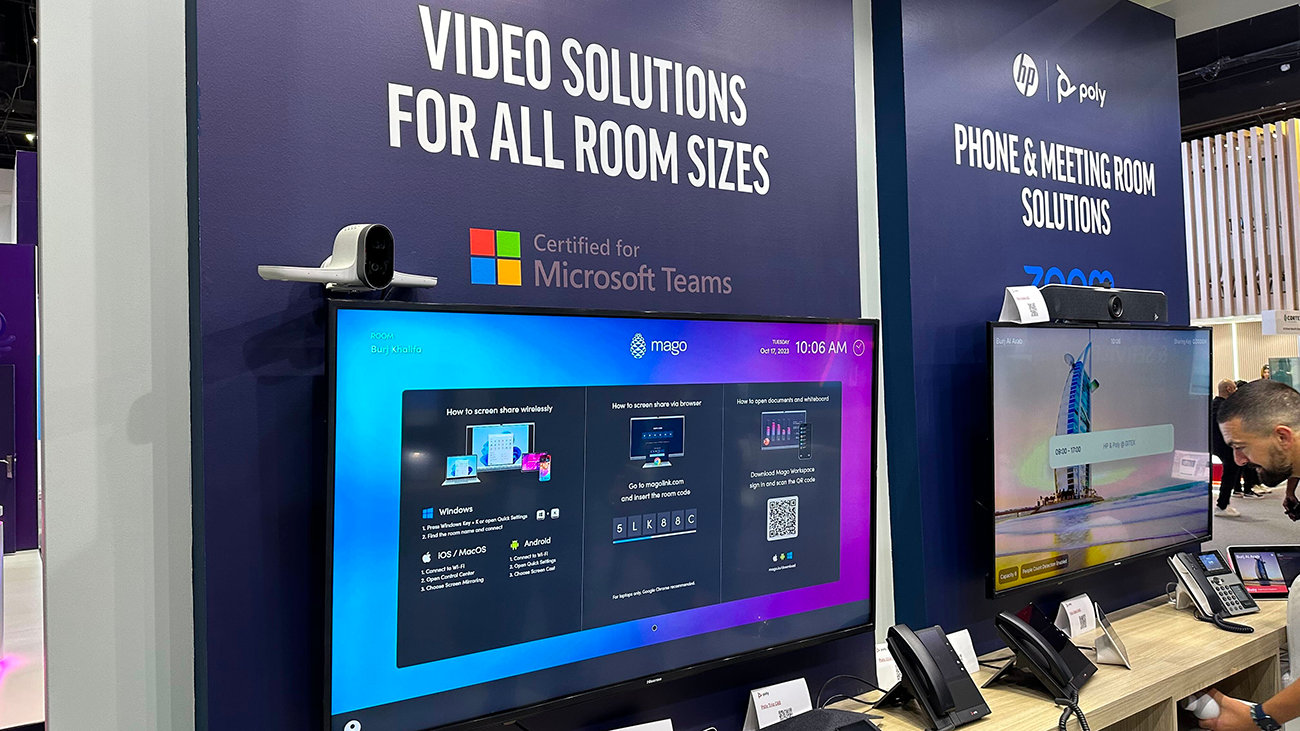 Mago Room Essential at HP-Poly Stand