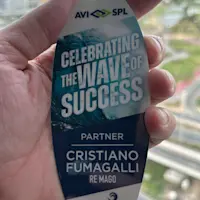 AVI-SPL badge
