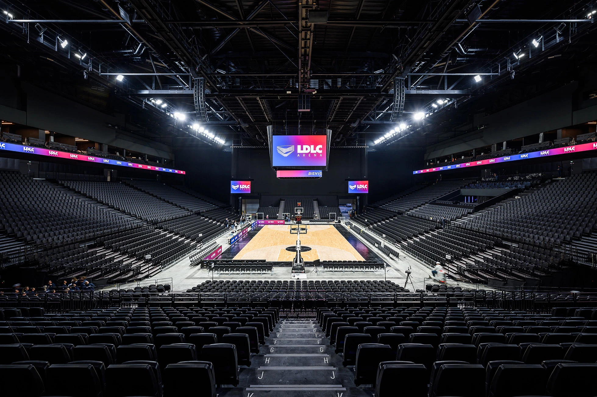 LDLC Arena - Lyon : Sonorisation, animation et sécurité.