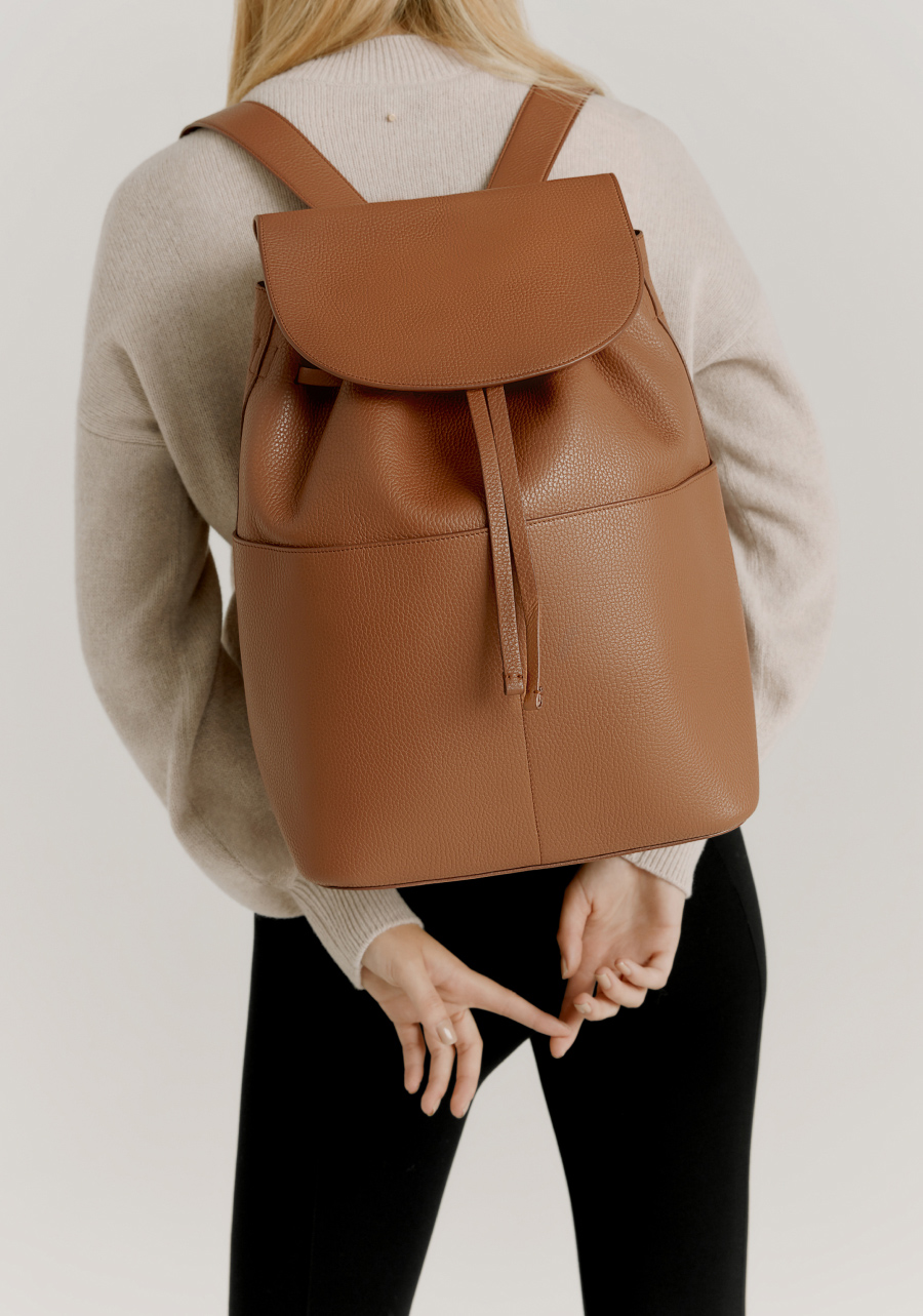 cuyana large backpack