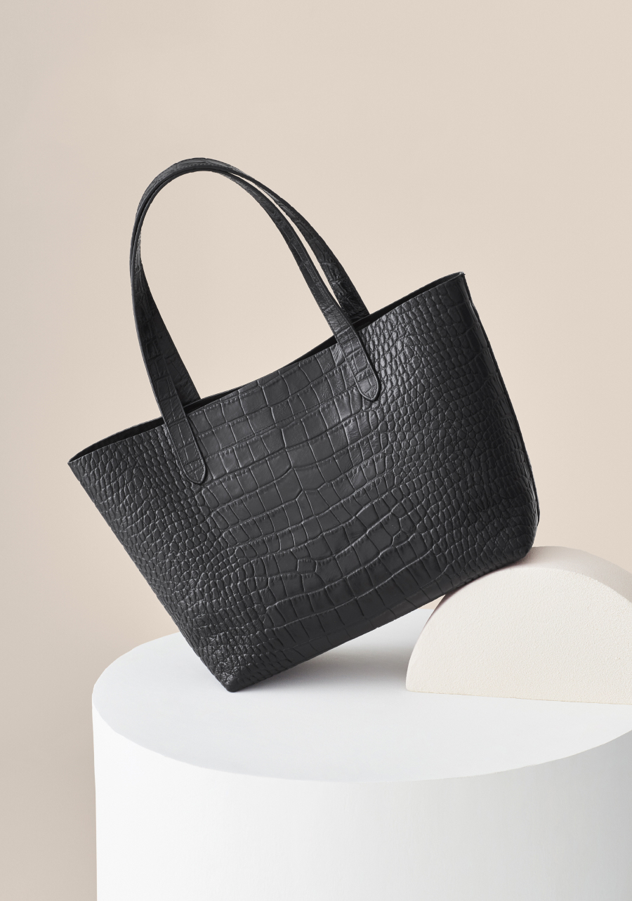 cuyana croc embossed