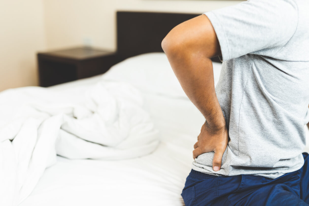 5 Ergonomic Tips to Help with Back Pain - Penn Medicine