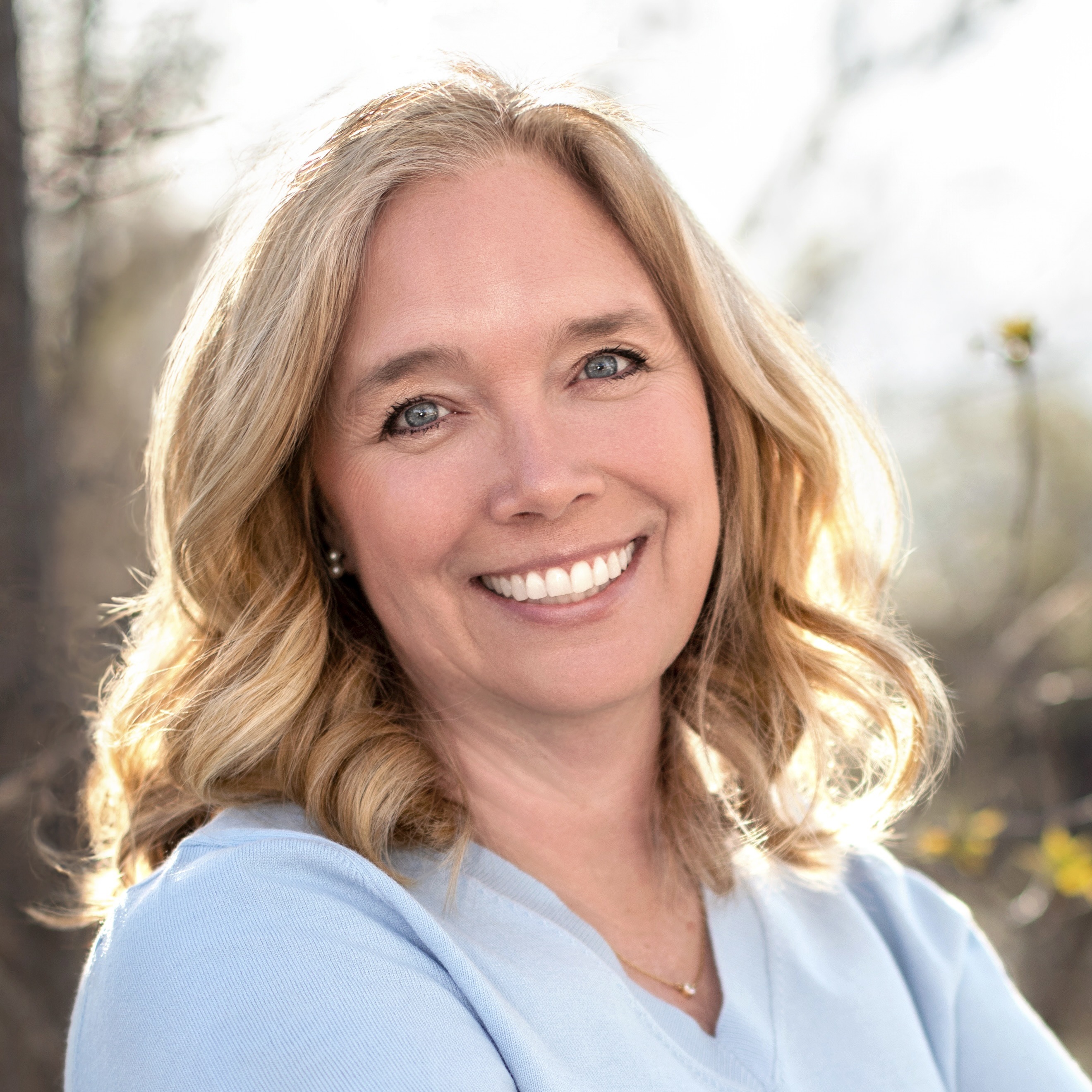 Diane Gielas - Headshot