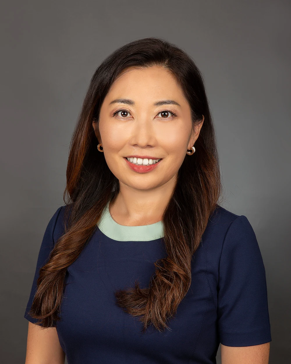 Stephanie Peng headshot