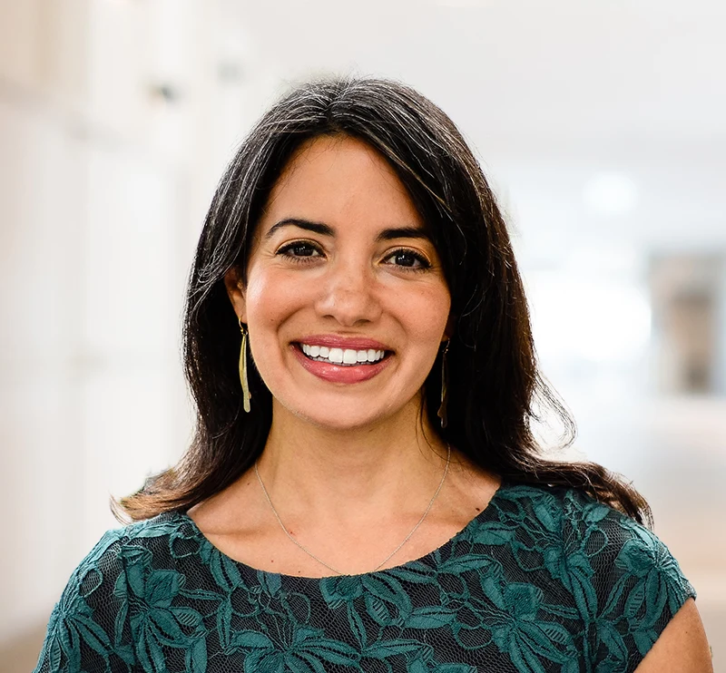 Janine Gianfredi Headshot