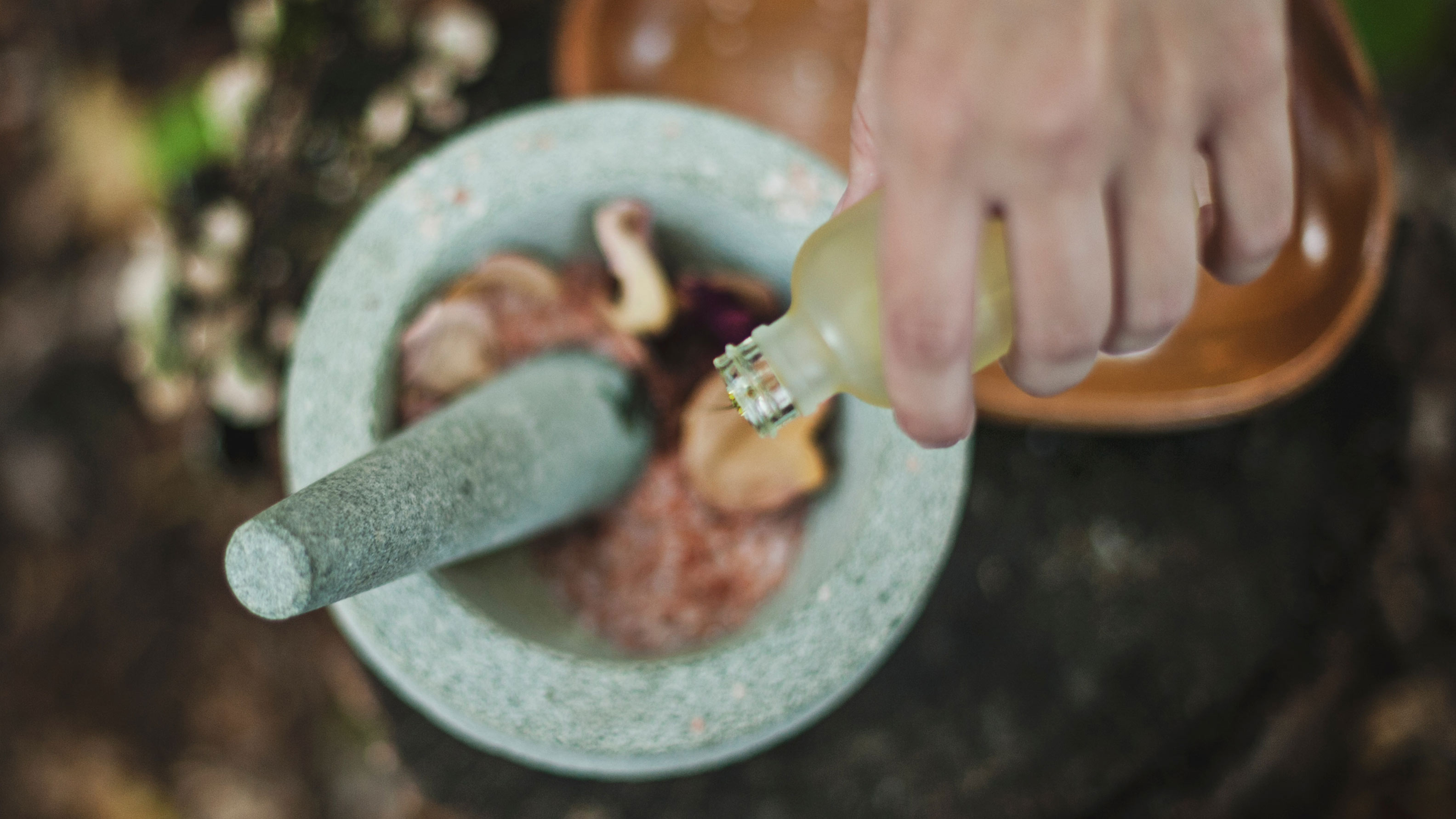 The Dos and Don'ts of Making Canna-oil That Actually Tastes Great