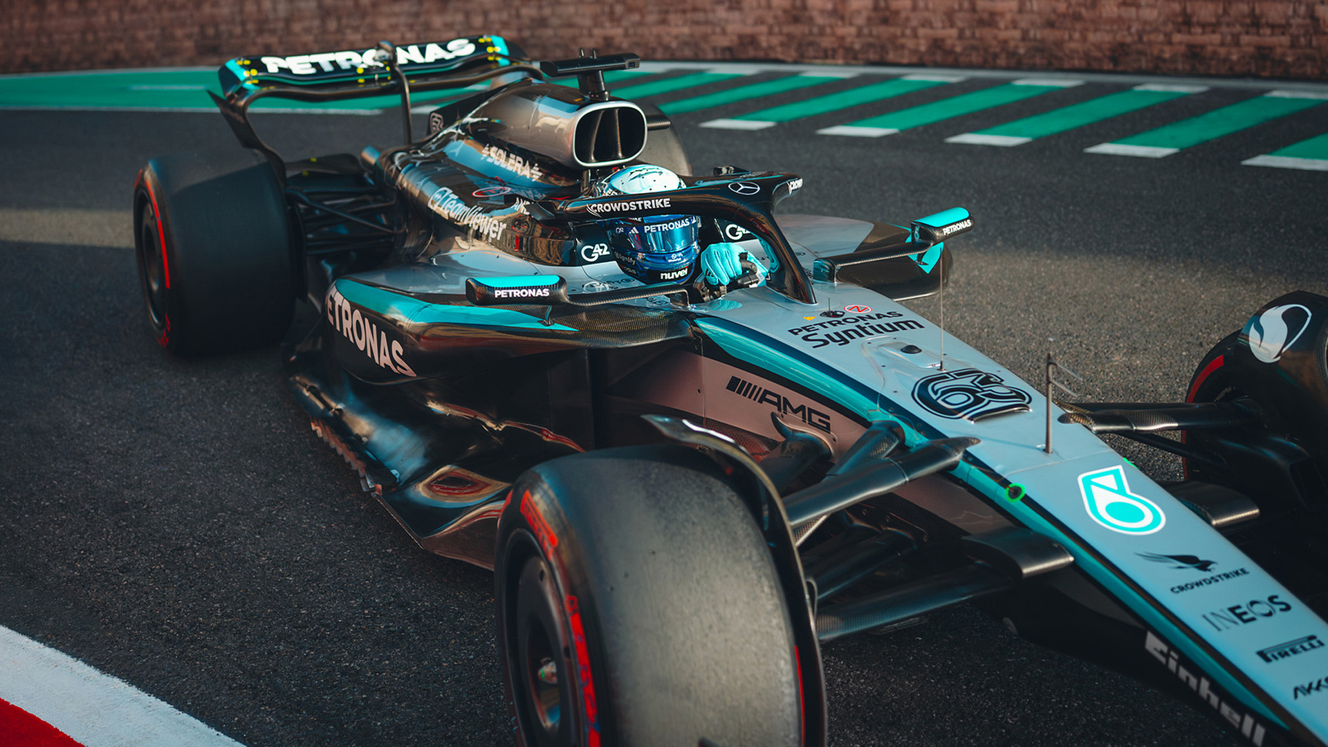 スポーツ選手 L.Hamilton 2023 Mercedes AMG Used Nomex スポーツ選手 L.Hamilton 2023 Mercedes AMG Used Nomex