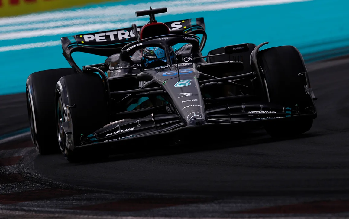 George Russell Mercedes-AMG F1 Race