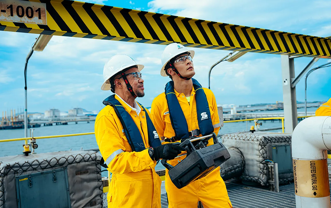 07-George x PETRONAS 2